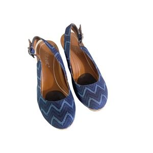 Vionic Women's Aruba Coralina Navy Chevron Espadrilles Wedge Size 8